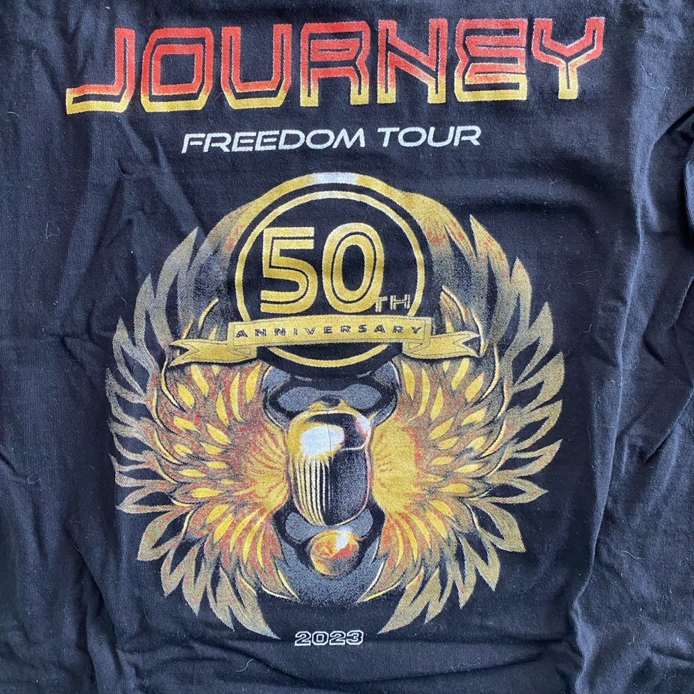 Journey Freedom Tour Black and Red Short Sleeve Tee with Bold Graphic Design